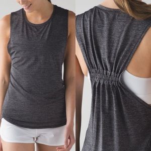 Lululemon In A Cinch Tank Heathered Black / Dark Gray